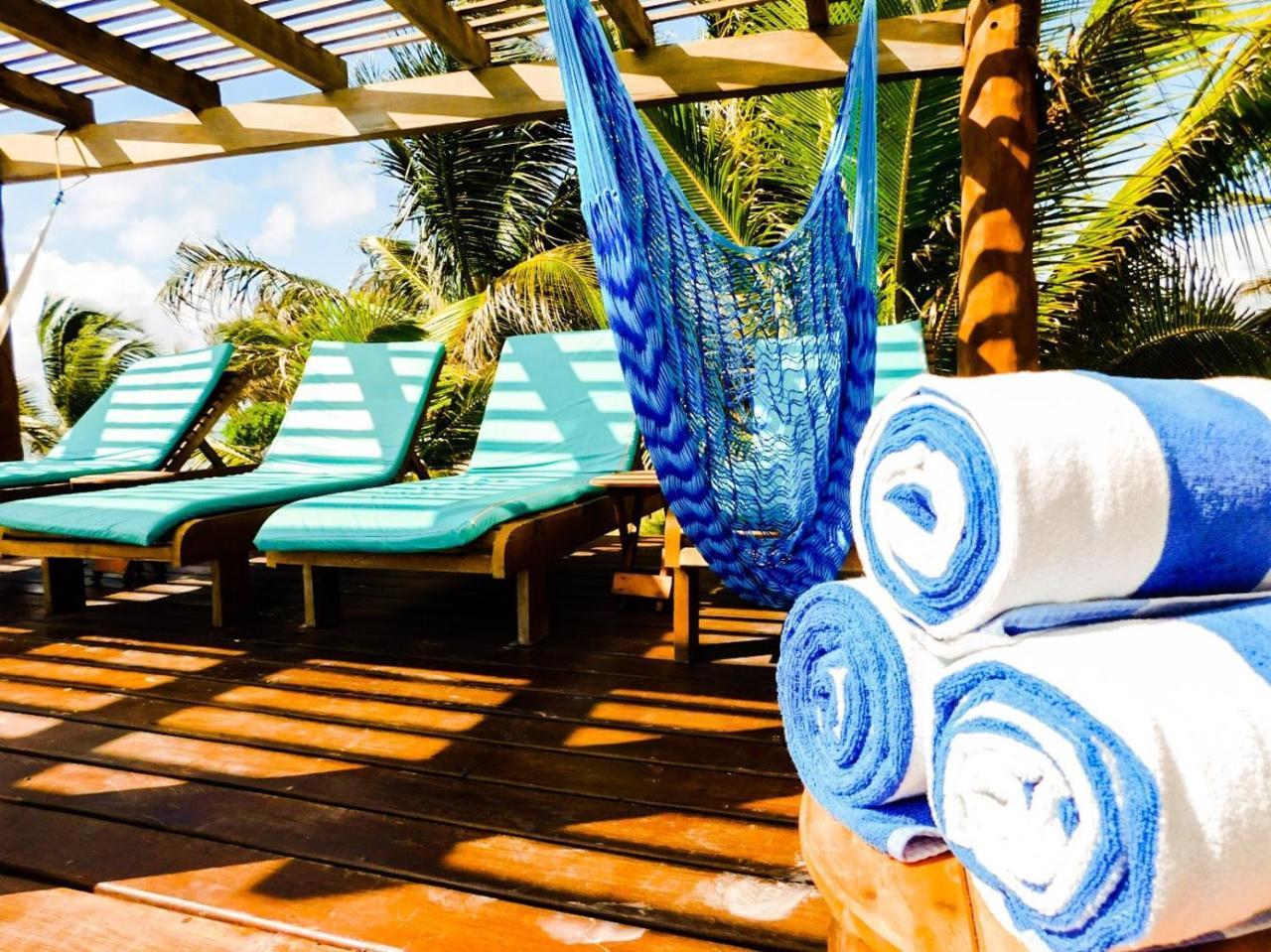 Aquastar By Rt Vacation Rentals Mahahual Exterior foto